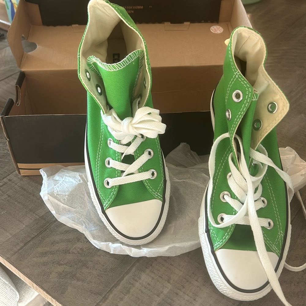 COPY - Green converse